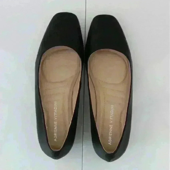 Adrienne Vittadini Palmer Black Faux Leather Wedge Pumps Heels Size 7.5 M - Picture 8 of 8